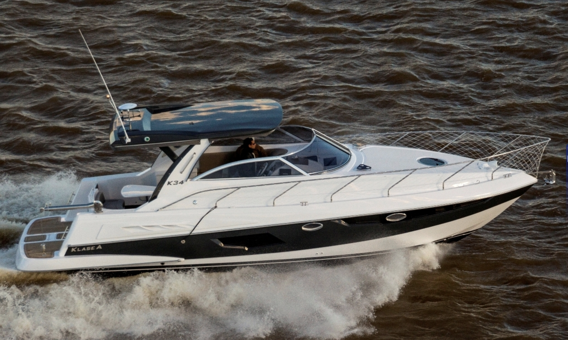 Day Cruiser Klase A 34