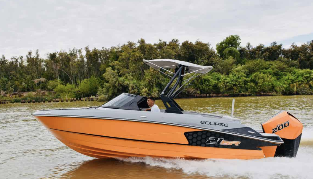 Lancha Open Eclipse 21 SR