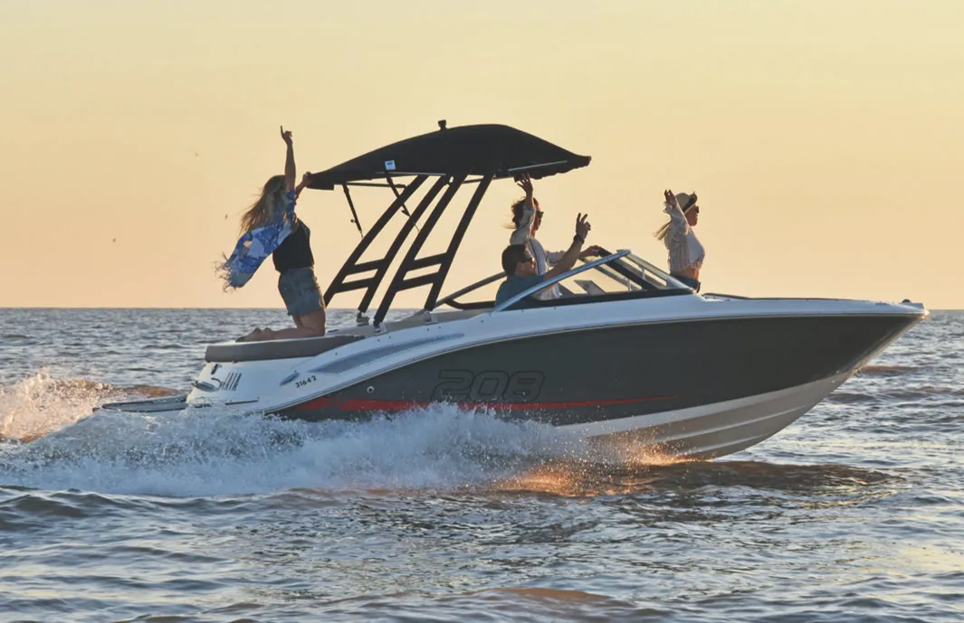 Lancha Open Canestrari 208