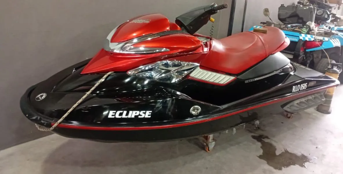 Moto de Agua Sea Doo RXP 215