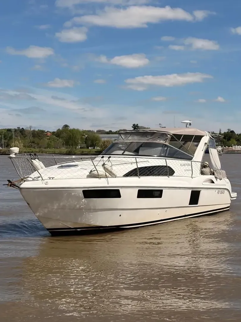 Custon Compac 2018 – MerCruiser 300 HP V8 6.2 MPI Bravo III