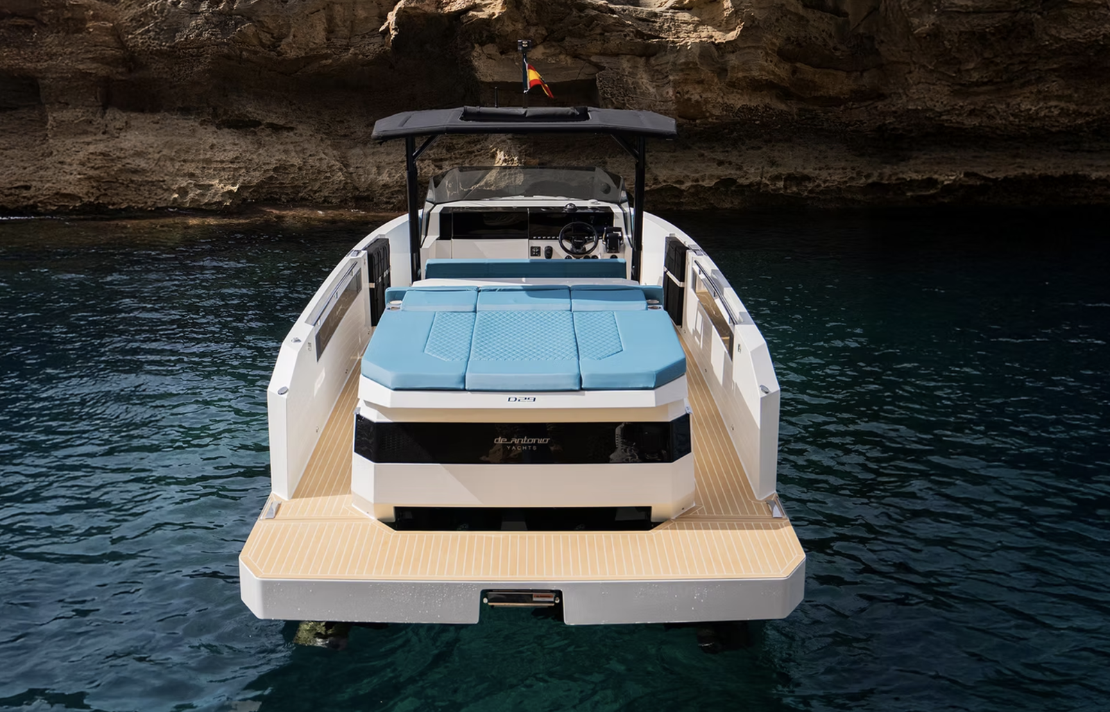 De Antonio Yachts D29 – Lancha Walk Around 29 Pies, foto 4