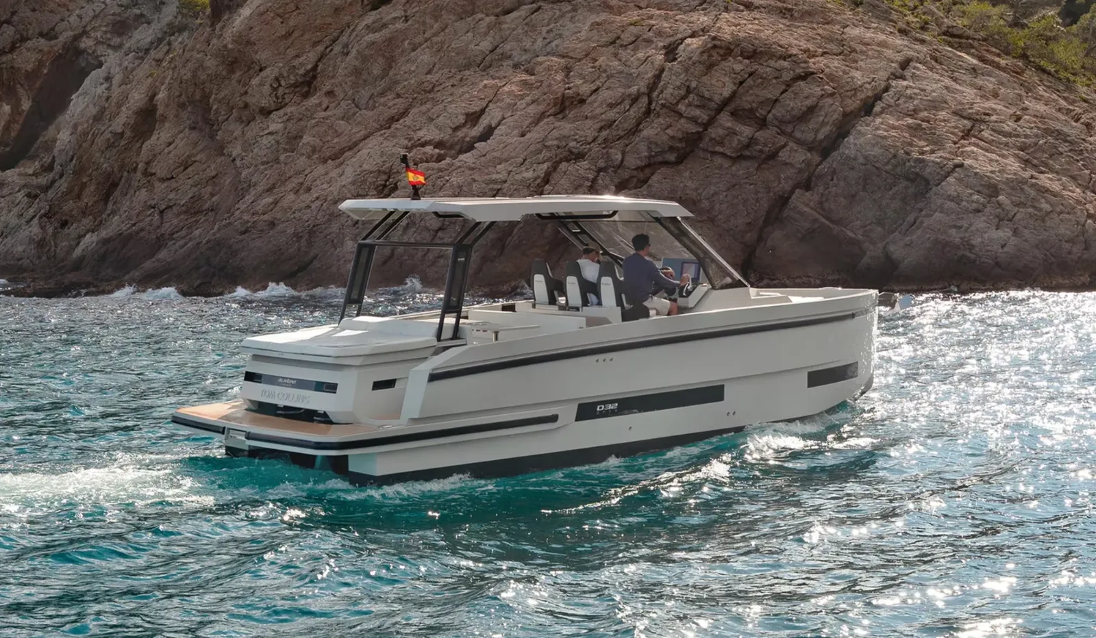 De Antonio D32 – Lancha Walk Around 32 Pies | Hasta 600 HP, foto 2